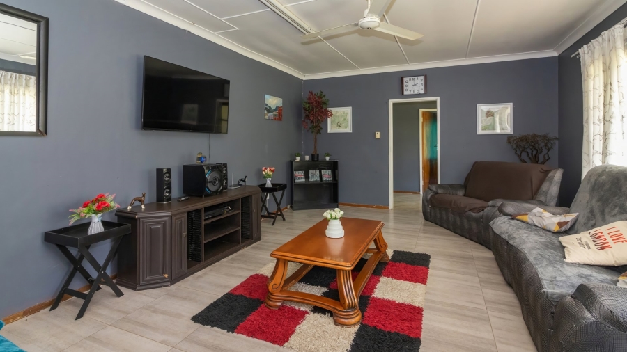 3 Bedroom Property for Sale in Presidentia Free State